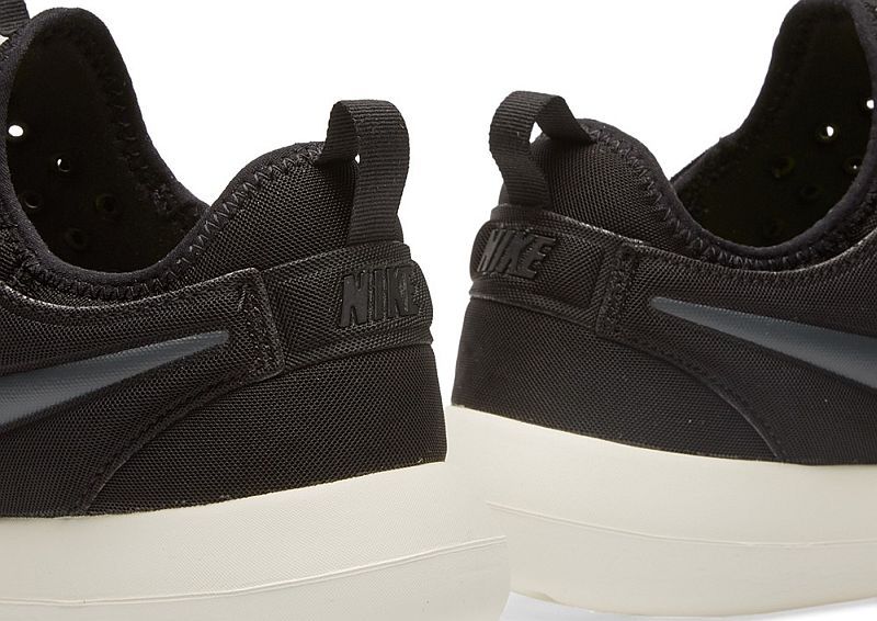 Nike Roshe Two SE Women's Shoe. Nike ID